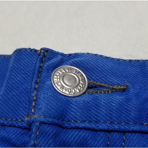 Vintage Y2K Levi's Relaxed Blue Distressed High Waisted Micro Mini. Shorts - Picture 12 of 14